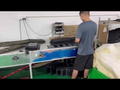 折りたたむ太陽電池充電器 ハンドバッグ USB ポート 展開サイズ 3570*550*28mm