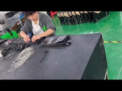 軽量でポータブルな 6W 太陽光充電バッグ 携帯電話充電