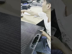 折りたたむ太陽電池充電器 折りたたむ太陽電池パネル充電器 効率は23.5%まで